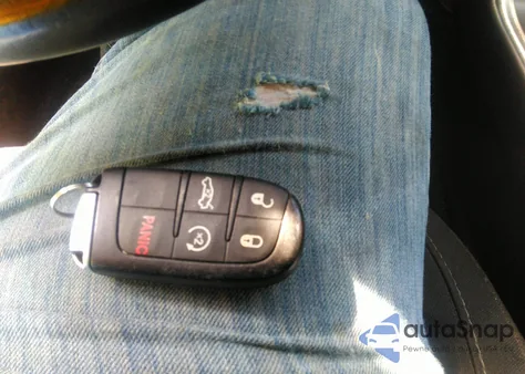 2021 Dodge Challenger R/T z USA, uszkodzony, nr VIN 2C3CDZBT4MH546643